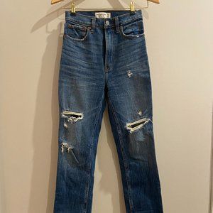 Abercrombie Ultra High Rise Ankle Straight Jeans
